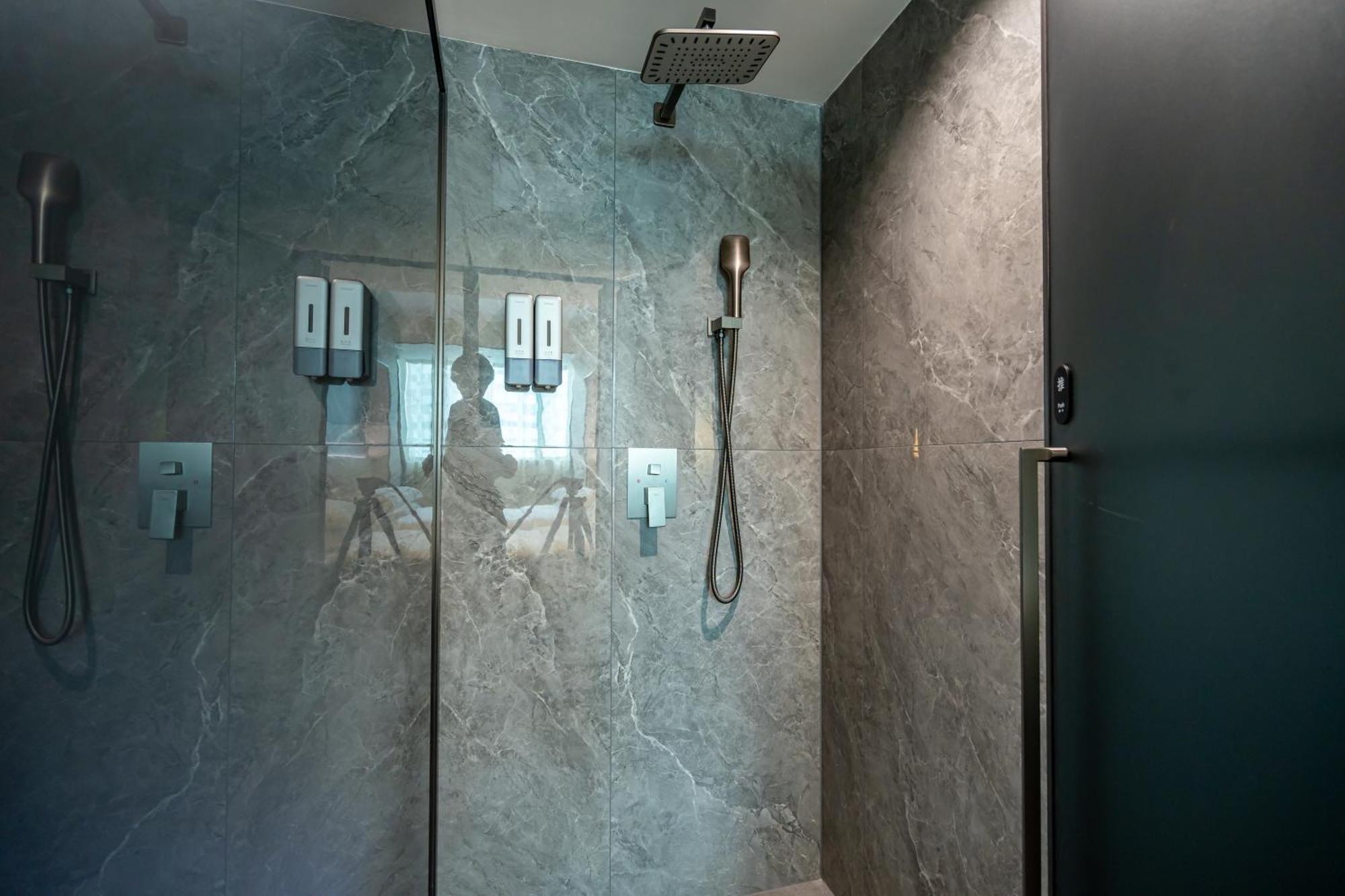 Waifiden Hotel -Former Tokai Hotel - Xiaobei Metro Station - During The Canton Fair, There Will Be Shuttle Buses For Transportation Back And Forth Exterior photo